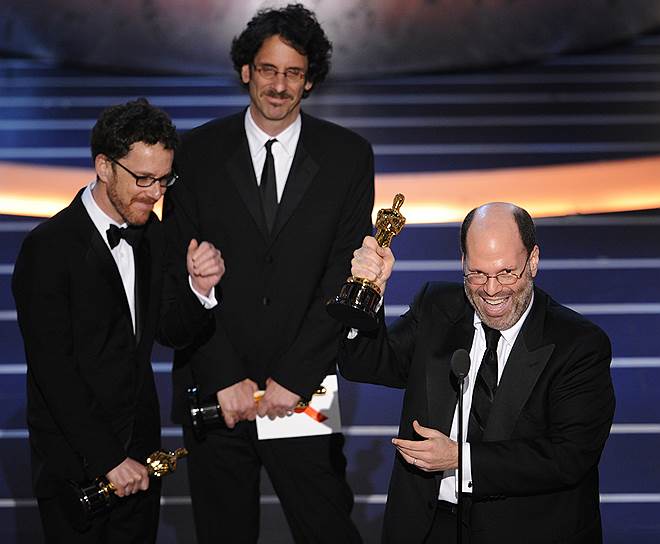 Братья Коэн — обладатели четырех премий «Оскар», двух премий BAFTA, Золотой пальмовой ветви Каннского кинофестиваля и еще более 70 наград известных кинематографических конкурсов и фестивалей