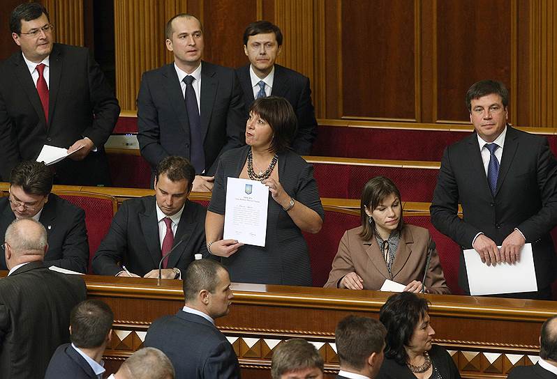 2 декабря. На Украине утвержден новый состав правительства