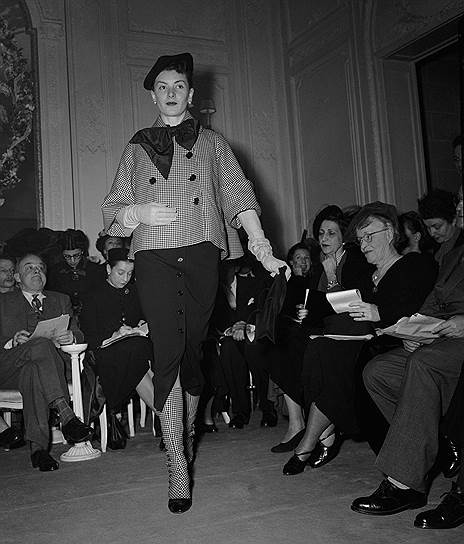 1946 год. Кристиан Диор открыл свой дом моды на авеню Монтень в Париже 