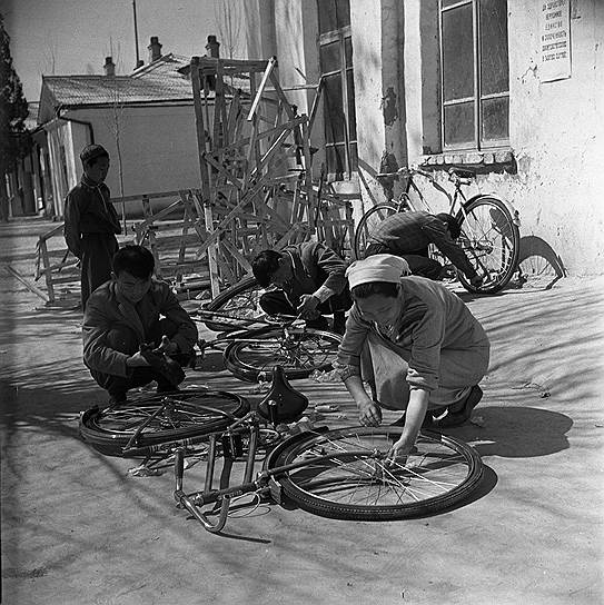 1961 год. Колхоз «Политотдел». Покупка велосипедов
