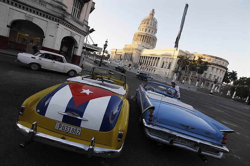 The Times (Лондон, Великобритания): «Потрясающее заявление о том, что Америка и Куба восстановят дружеские отношения, знаменует собой величайший экономический и социальный сдвиг во всем коммунистическом мире с момента падения железного занавеса в 1989 году»