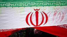 Иран отказался торговать в долларах