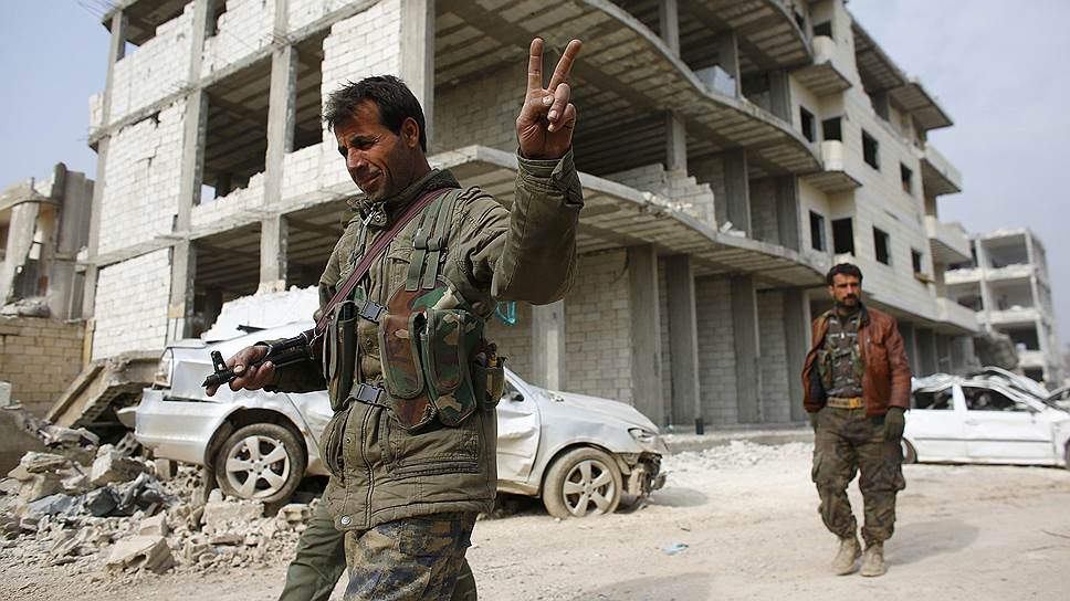 Центральное командование вооруженных сил США 26 января подтвердило, что курдские силы самообороны отвоевали 90% территории сирийского города Кобани у боевиков «Исламского государства»

