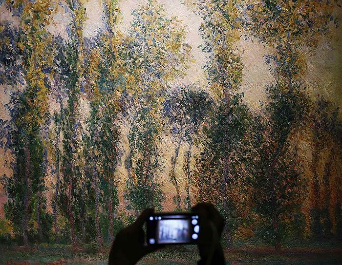 Картина «Тополя в Живерни»  Клода Моне