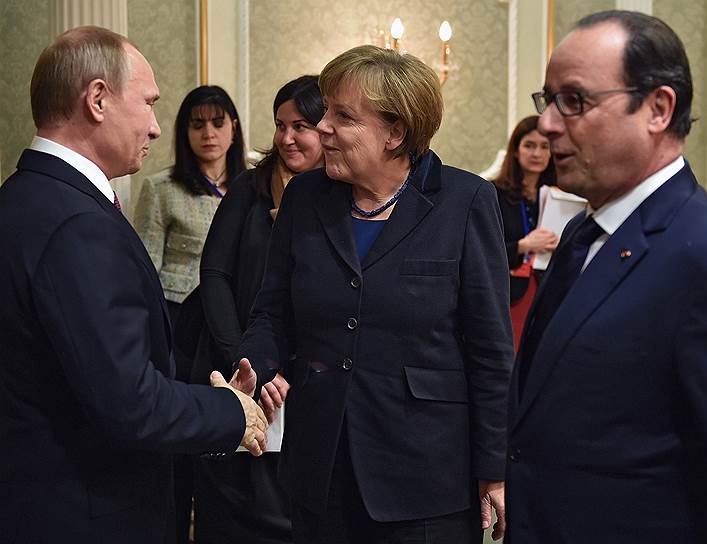 Президент России Владимир Путин, федеральный канцлер Германии Ангела Меркель и президент Франции Франсуа Олланд 