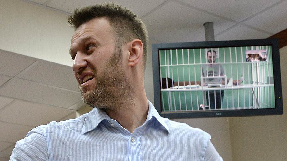 Как изменился приговор Алексею и Олегу Навальным