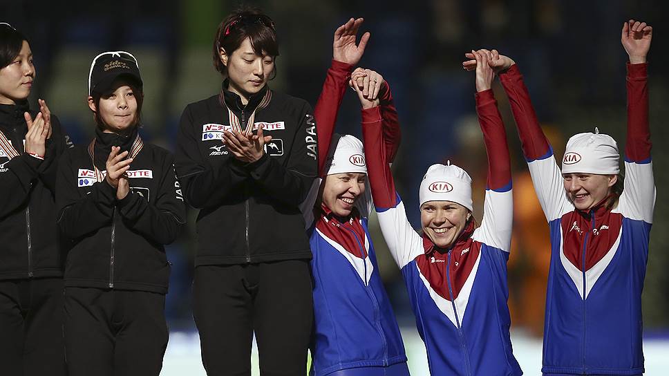Юлия Скокова, Ольга Граф и Наталья Воронина выиграли бронзу в командной гонке, золото досталось сборной Японии