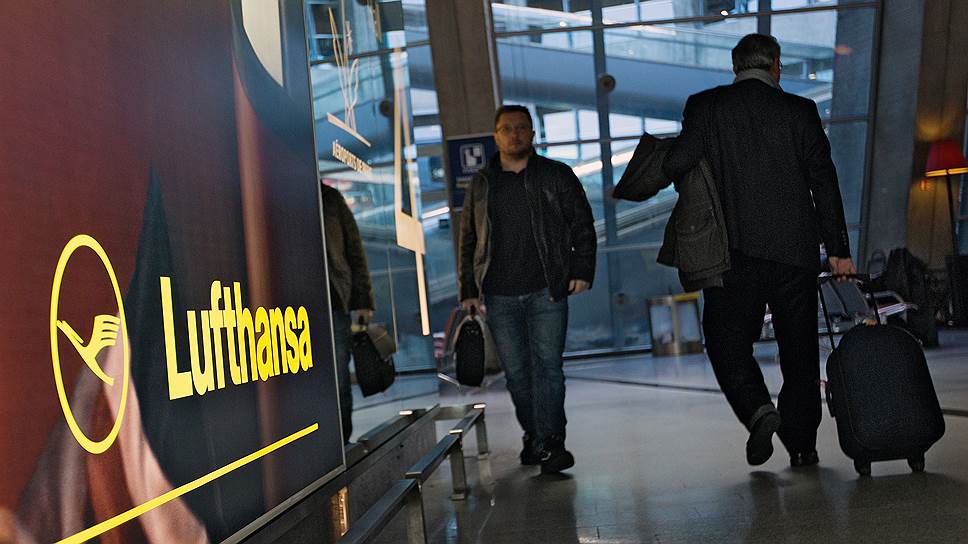Чистая прибыль Lufthansa снизилась почти в шесть раз