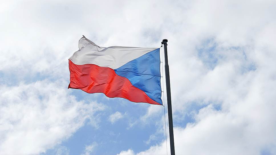 11 марта. Чехия заподозрила российских дипломатов в шпионаже