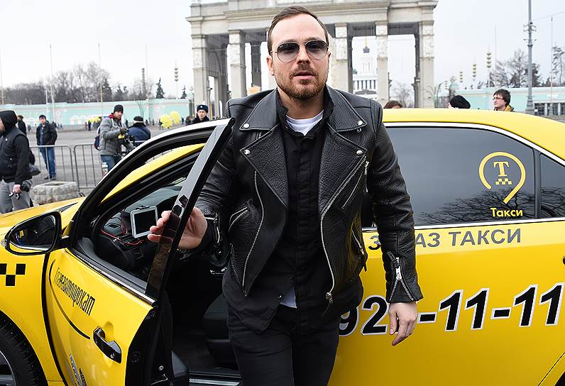 Актер Алексей Чадов на праздновании Международного дня такси и Дня московского такси