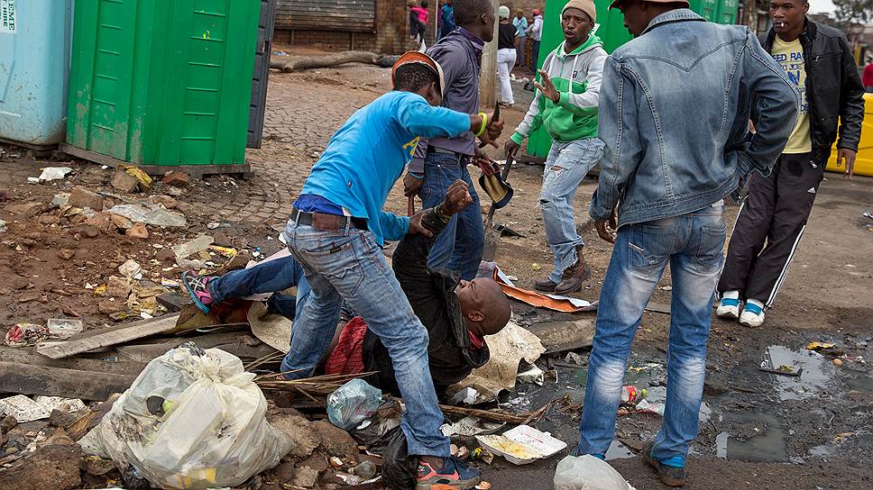 Как ЮАР захлестнула волна патриотизма и ксенофобии