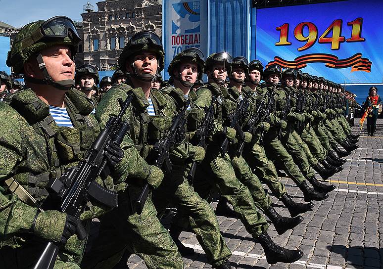 7 мая. В Москве прошла генеральная репетиция парада в честь 70-летия Победы в Великой Отечественной войне