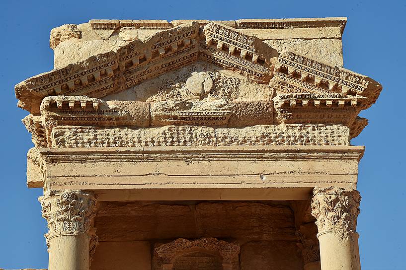 В Пальмире находится огромный храм бога Бела — один из самых больших на всем Древнем Востоке