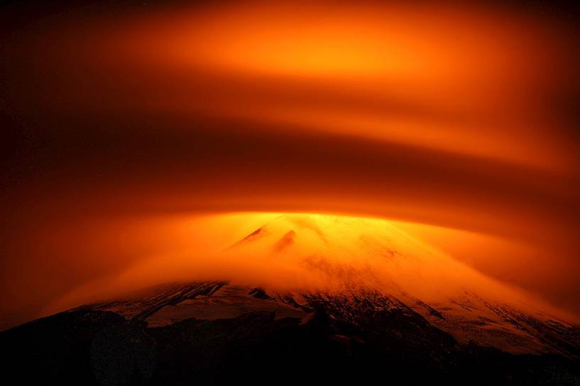 Пукон, Чили. Вид на вулкан Вильяррика