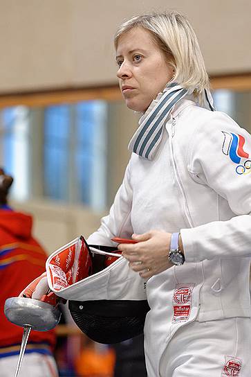 У Татьяны Логуновой два звания олимпийской чемпионки в командных состязаниях. Первое 20-летняя шпажистка выиграла в 2000 году в Сиднее