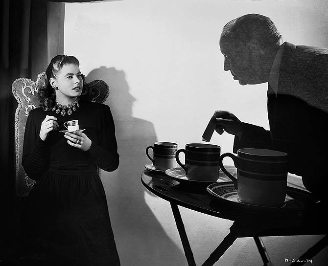 Свою первую роль — с указанием имени в титрах — Ингрид Бергман сыграла в 1934 году в фильме «Граф из Мункбру» в 1935 году. Снявшись в более чем десяти шведских и одном немецком фильмах, Бергман затем снималась в Голливуде