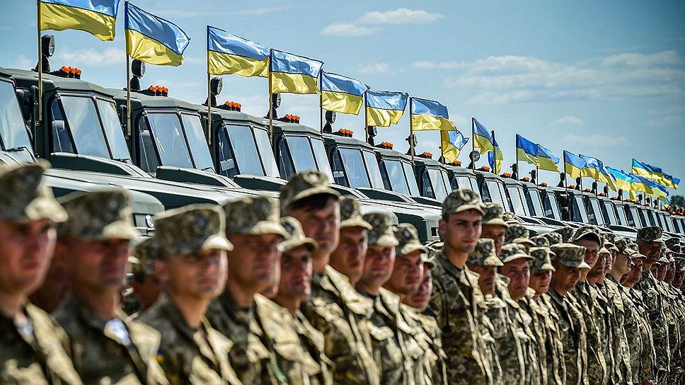 Петр Порошенко: Россия является военным противником Украины