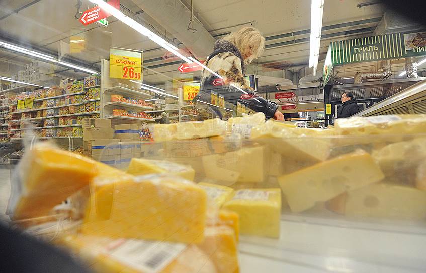 2 октября. Как выяснил Россельхознадзор, почти 80% сыров признаны фальсификатом
