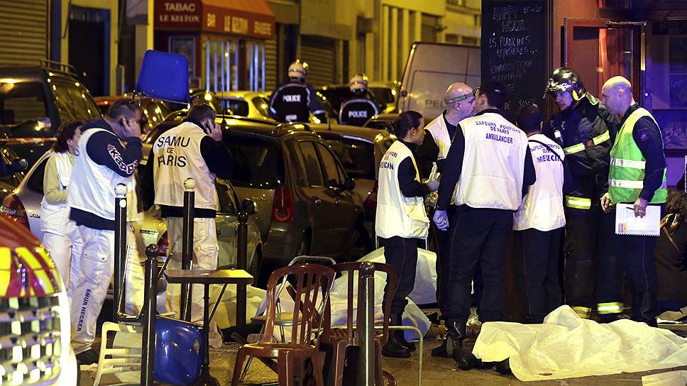 14 ноября. В результате террористической атаки на Париж погибли более 120 человек