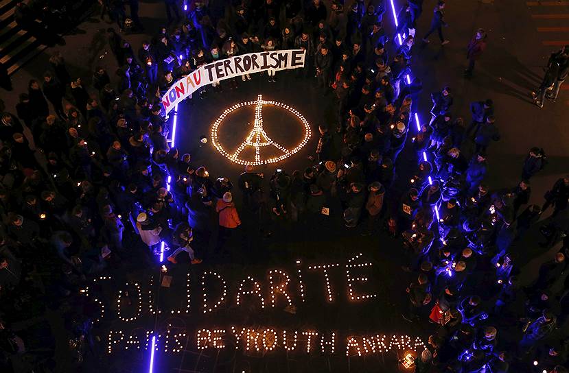 «Нет терроризму» — акция скорби и солидарности с Францией в Лозанне спустя сутки после парижских терактов