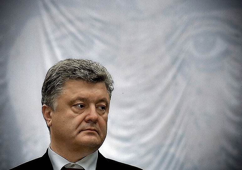 1 место. Президент Украины Петр Порошенко: 698670 упоминаний
