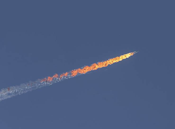 24 ноября. Крушение Су-24 в Сирии после атаки турецким F-16
