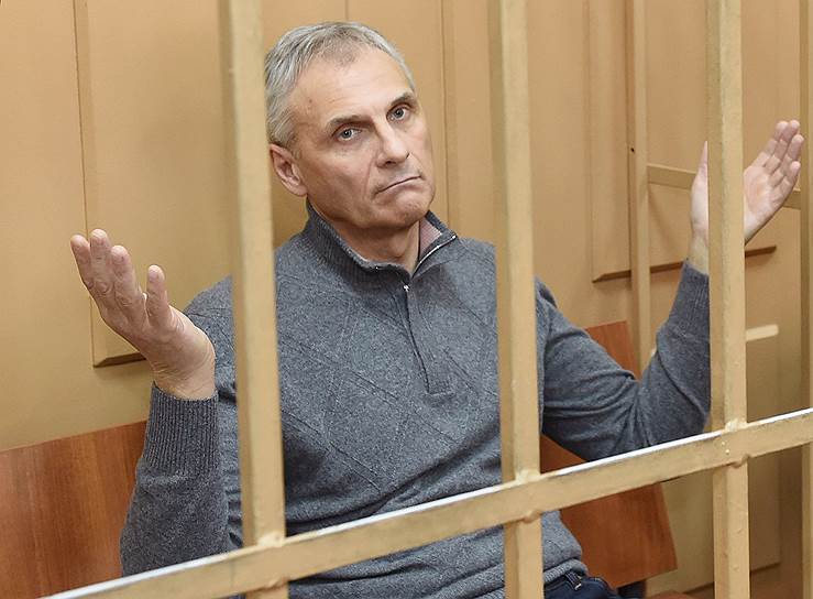 4 марта. Задержание главы Сахалинской области Александра Хорошавина
