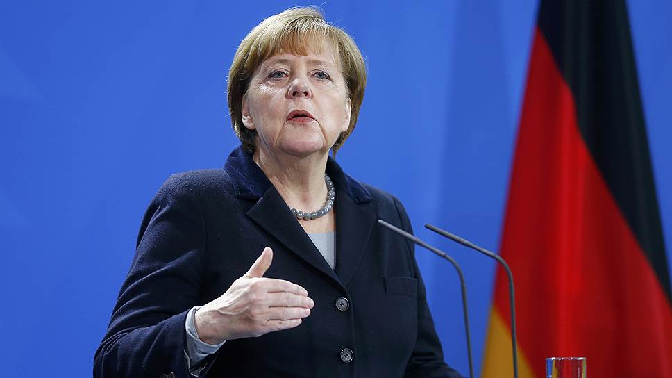 Канцлер Ангела Меркель пригрозила мигрантам-преступникам депортацией