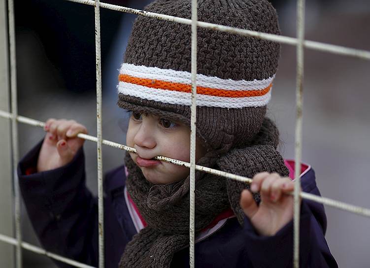 Килис, Турция. Мальчик на границе с Сирией