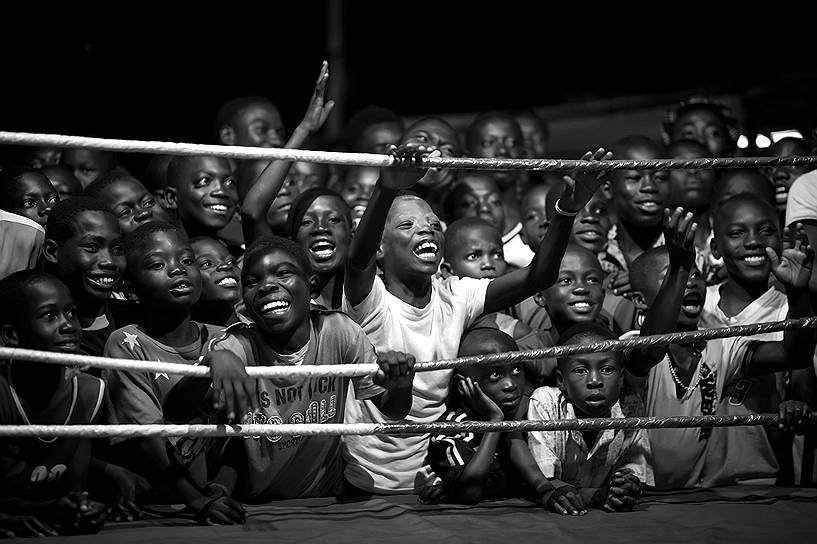 Фото: Patrick Sinkel, Германия. Гана — одна из кузниц будущих боксеров-чемпионов. В этой стране бокс — способ заработать деньги и начать новую жизнь