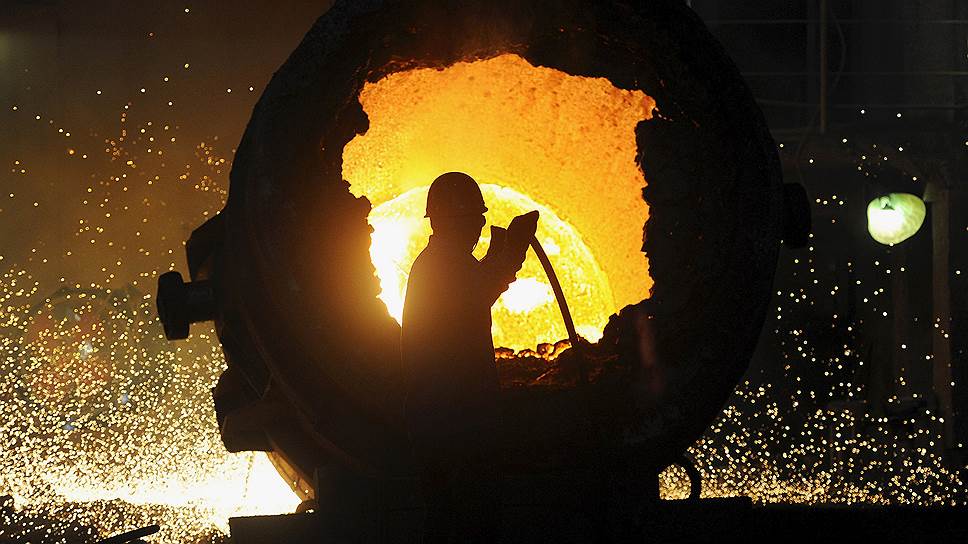 Почему Китай решил провести масштабное сокращение работников в угледобывающей и сталелитейной промышленности