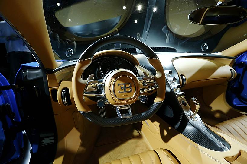 Салон Bugatti Chiron