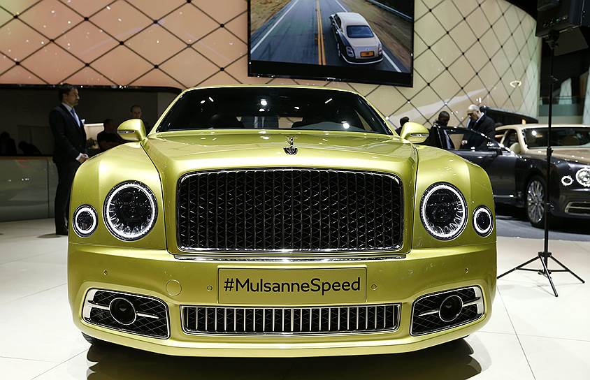 Самый большой седан &lt;a href=&quot;/Doc/2927597&quot;>Bentley&lt;/a> модернизирован. А его гамма теперь включает две новые версии: еще более роскошную, и еще более быструю
