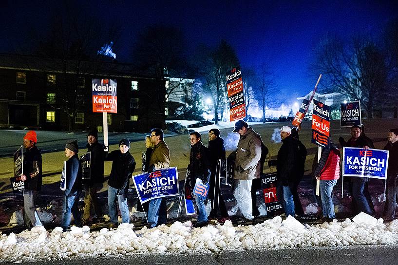 Сторонники кандидата на выдвижение от Республиканской партии губернатора Огайо Джона Кейсика