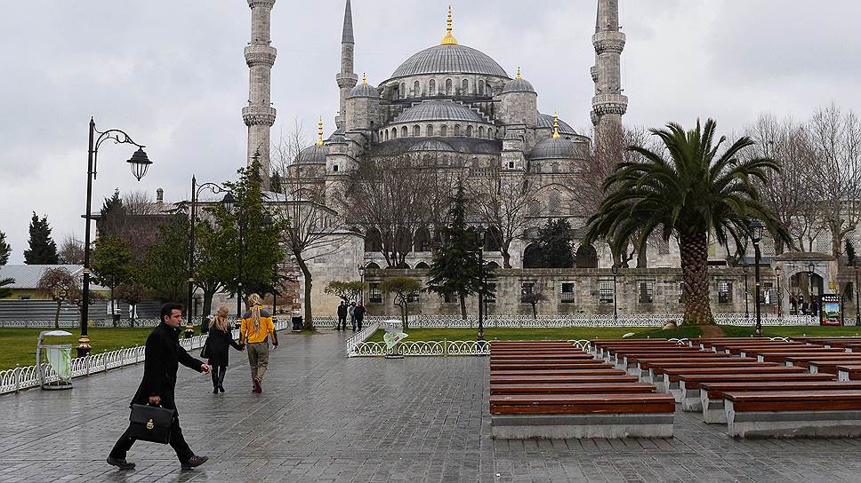 Госдеп рекомендовал гражданам США воздержаться от поездок в Турцию