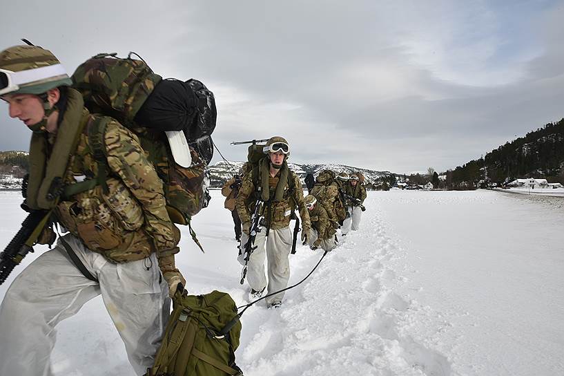 2 марта. В Норвегии началась активная фаза масштабных военных учений «Холодный ответ», в которых задействованы около 15 тыс. военнослужащих из 14 стран