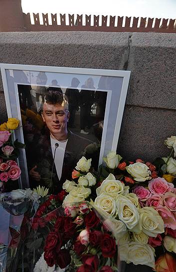 1 марта. В СКР заявили, что убийство Бориса Немцова могли организовать за рубежом