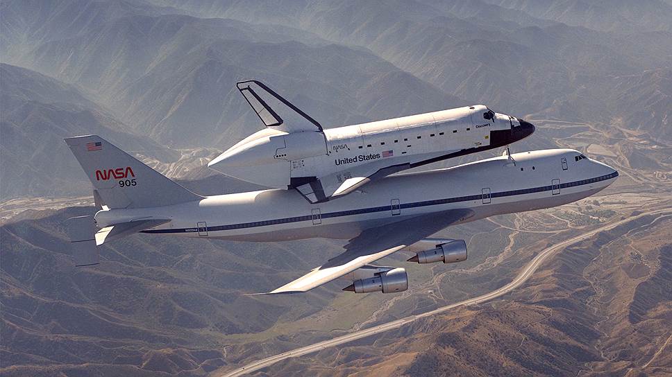 Третий шаттл Discovery (OV-103) был передан NASA в ноябре 1982 года. Первый полет корабль совершил 30 августа 1984 года, став первым шаттлом, на котором американские астронавты отправились в космос после катастрофы Challenger