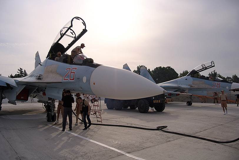 Истребитель Су-30СМ на авиабазе Хмеймим