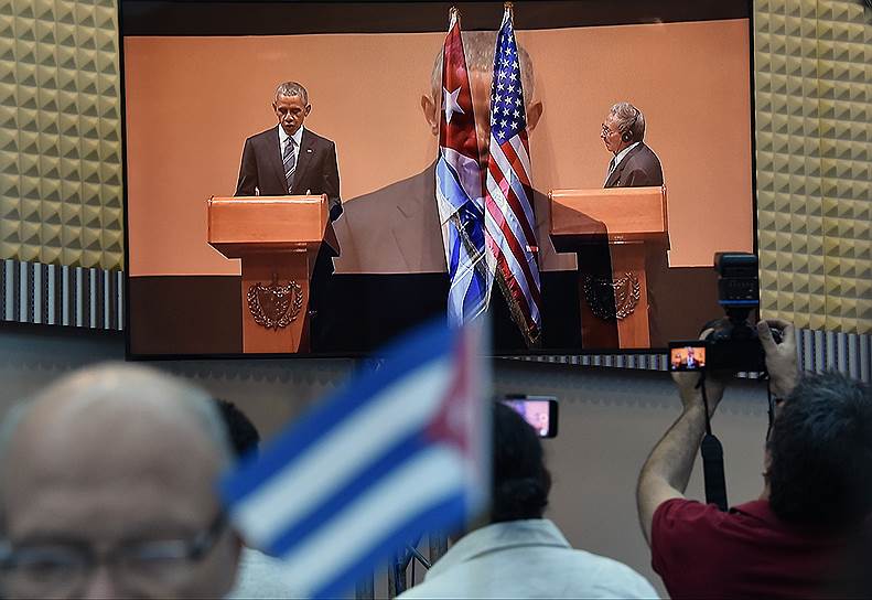 Барак Обама и Рауль Кастро во время совместной пресс-конференции