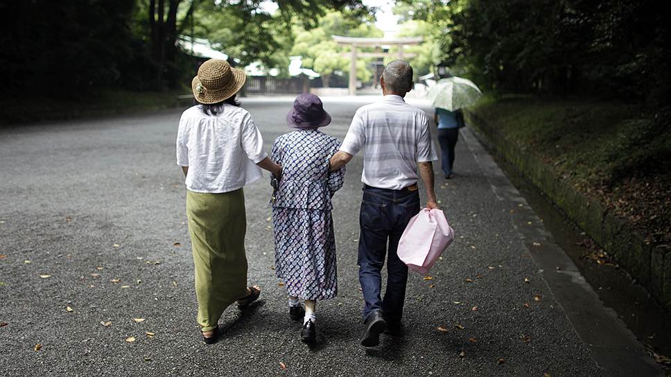 Почему японские пенсионеры ринулись в тюрьму