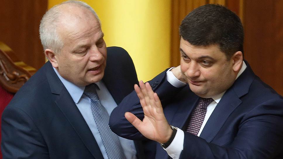 Украина не может собрать портфели