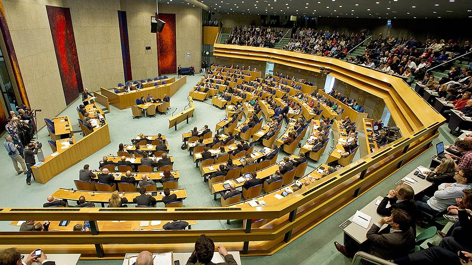 Почему парламент Нидерландов не стал отменять ратификацию соглашения об ассоциации ЕС с Украиной