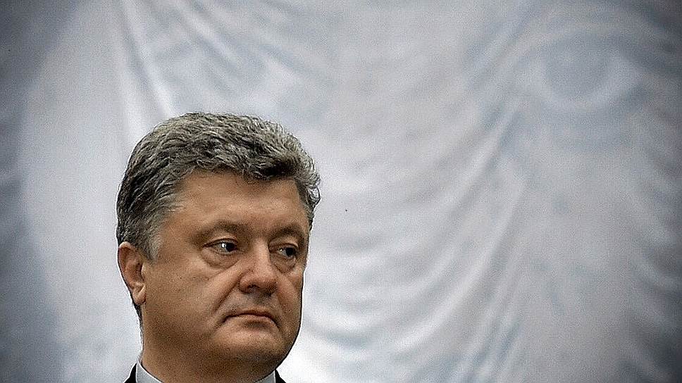 Как Петр Порошенко запретил на Украине новые российские фильмы