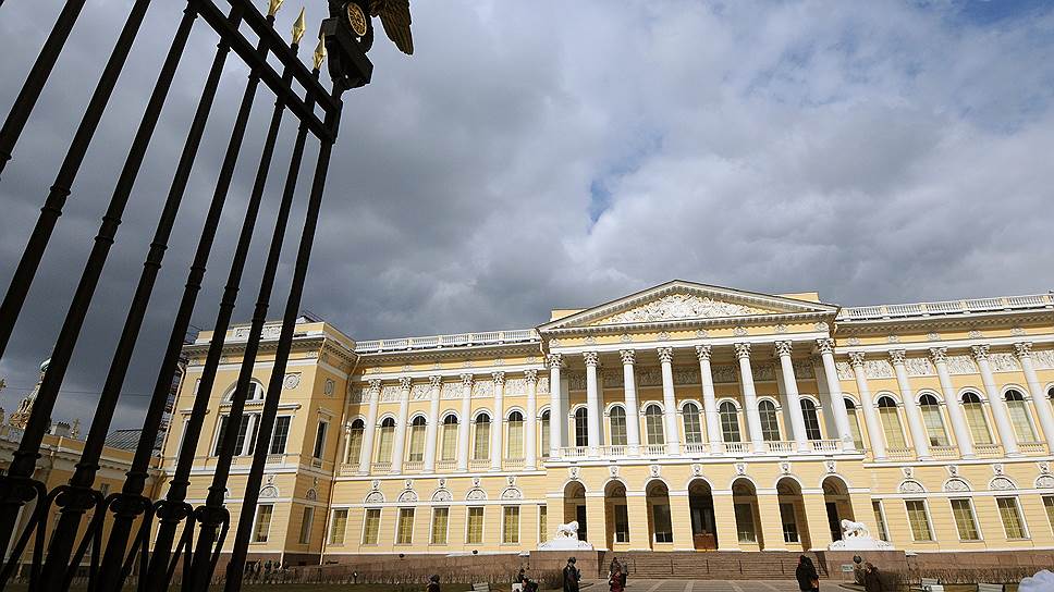 Почему главу службы безопасности Русского музея арестовали до 15 мая