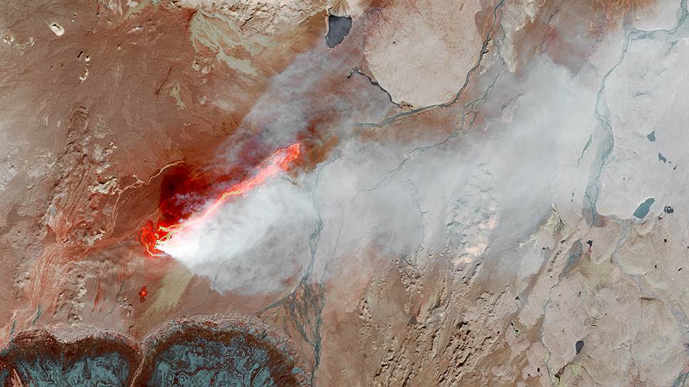 2014 год. Извержение вулкана Баурдарбунга в области Холухраун в Исландии