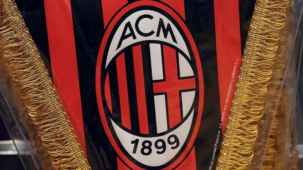 Как Сильвио Берлускони начал переговоры о продаже футбольного клуба «Милан»