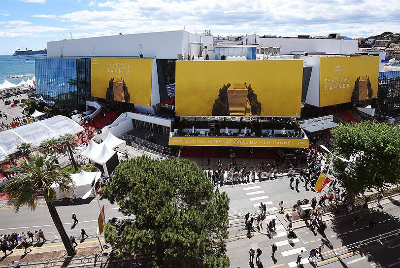 11 мая. Во Франции открылся 69-й международный Каннский кинофестиваль