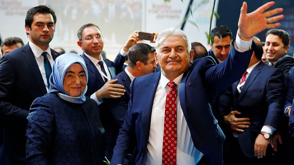 Как турецкие власти выбрали нового премьера