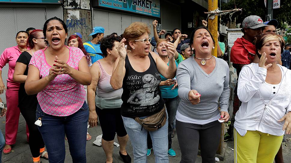 Почему стояние в очередях в Каракасе переросло в протест